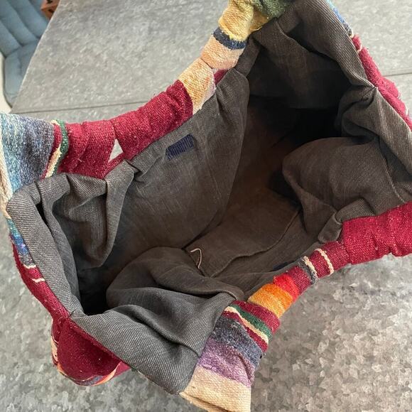 Vintage 70s Knapp Sacs California Round Knit Wood Handle Bag Purse Boho Aztec - Picture 7 of 11